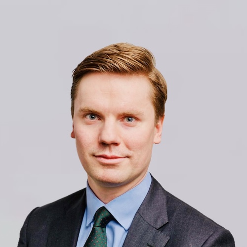 Foto von 
        Dr. Maximilian Ohrloff
    